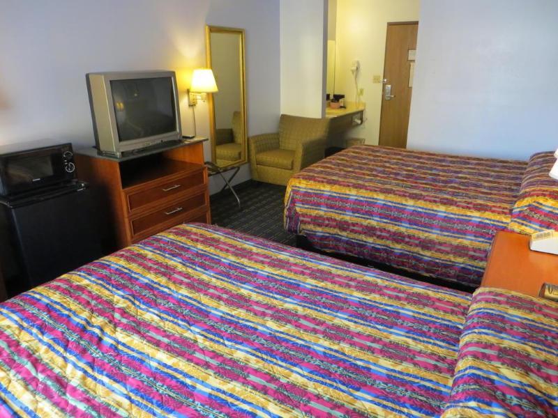 Knights Inn Memphis At Macon Cove Zewnętrze zdjęcie
